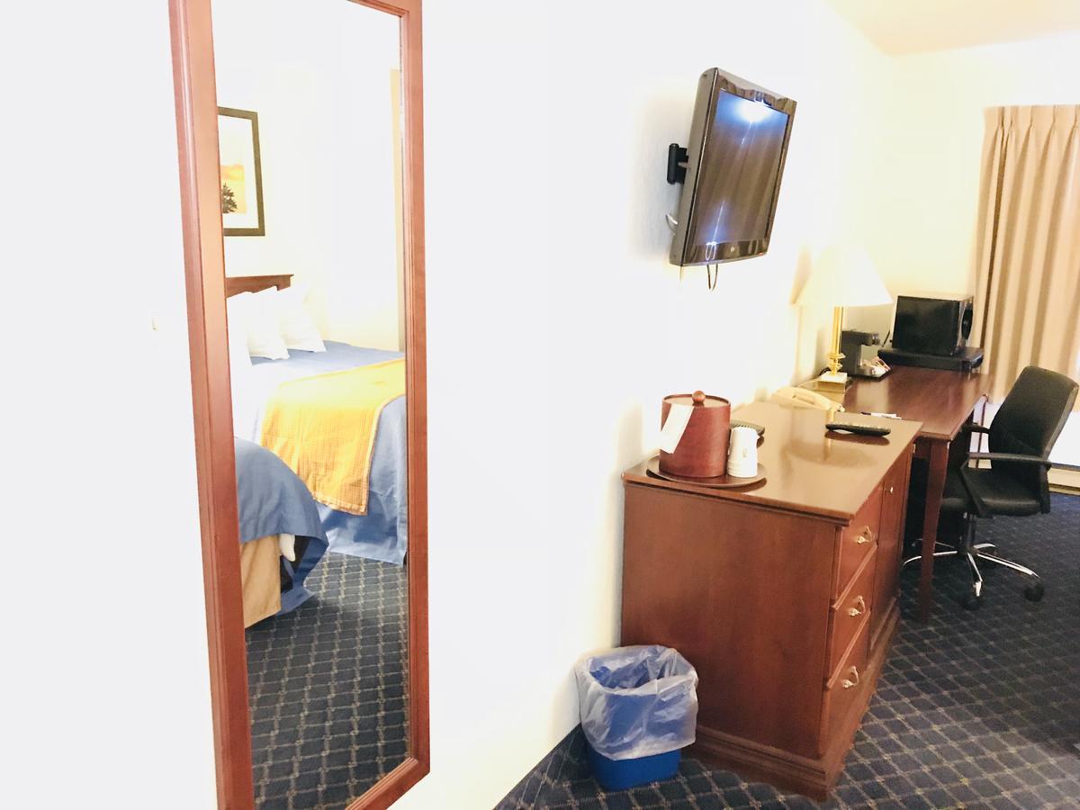 Ba Hotel Ред Дир Экстерьер фото